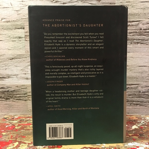 2/$18 Elisabeth Hyde The Abortionist’s Daughter Mystery Novel - Picture 3 of 7
